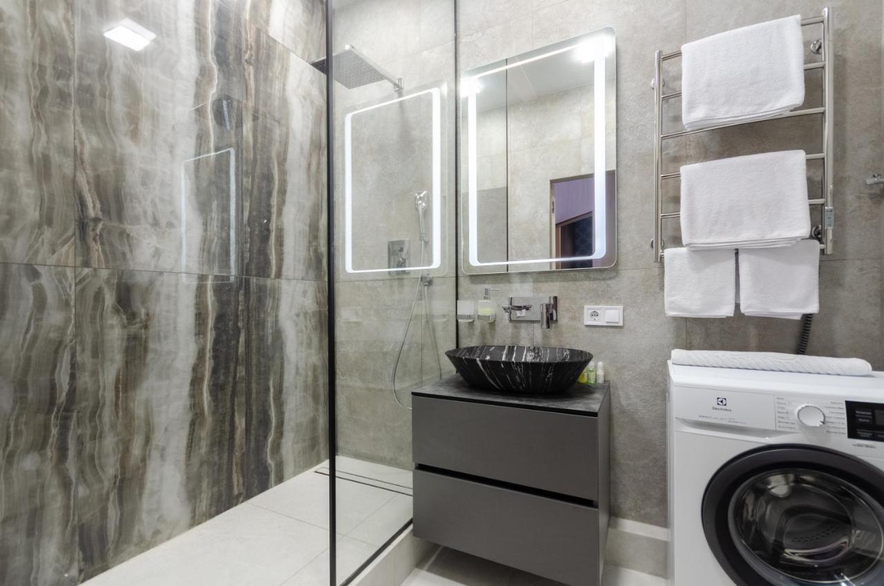 Petrovdom Ж38 In Luxury Apartments At 68 Zhylyanska Street,38 Perlyna Kyiv Exterior photo
