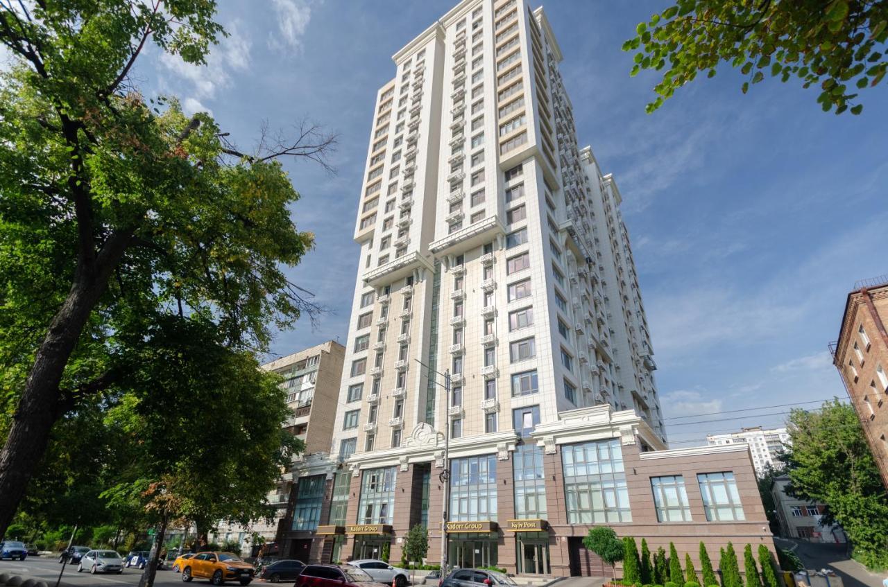 Petrovdom Ж38 In Luxury Apartments At 68 Zhylyanska Street,38 Perlyna Kyiv Exterior photo