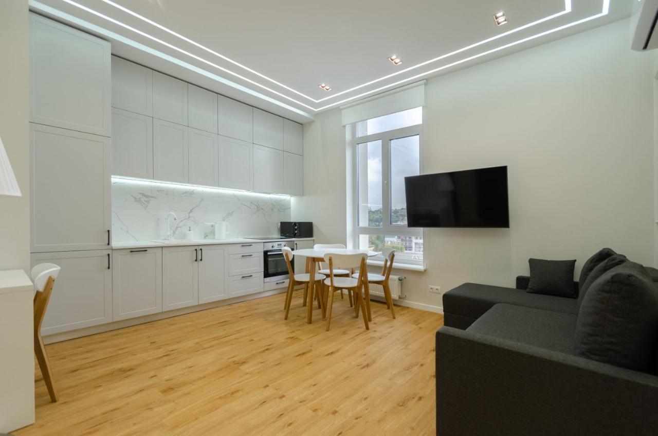 Petrovdom Ж38 In Luxury Apartments At 68 Zhylyanska Street,38 Perlyna Kyiv Exterior photo
