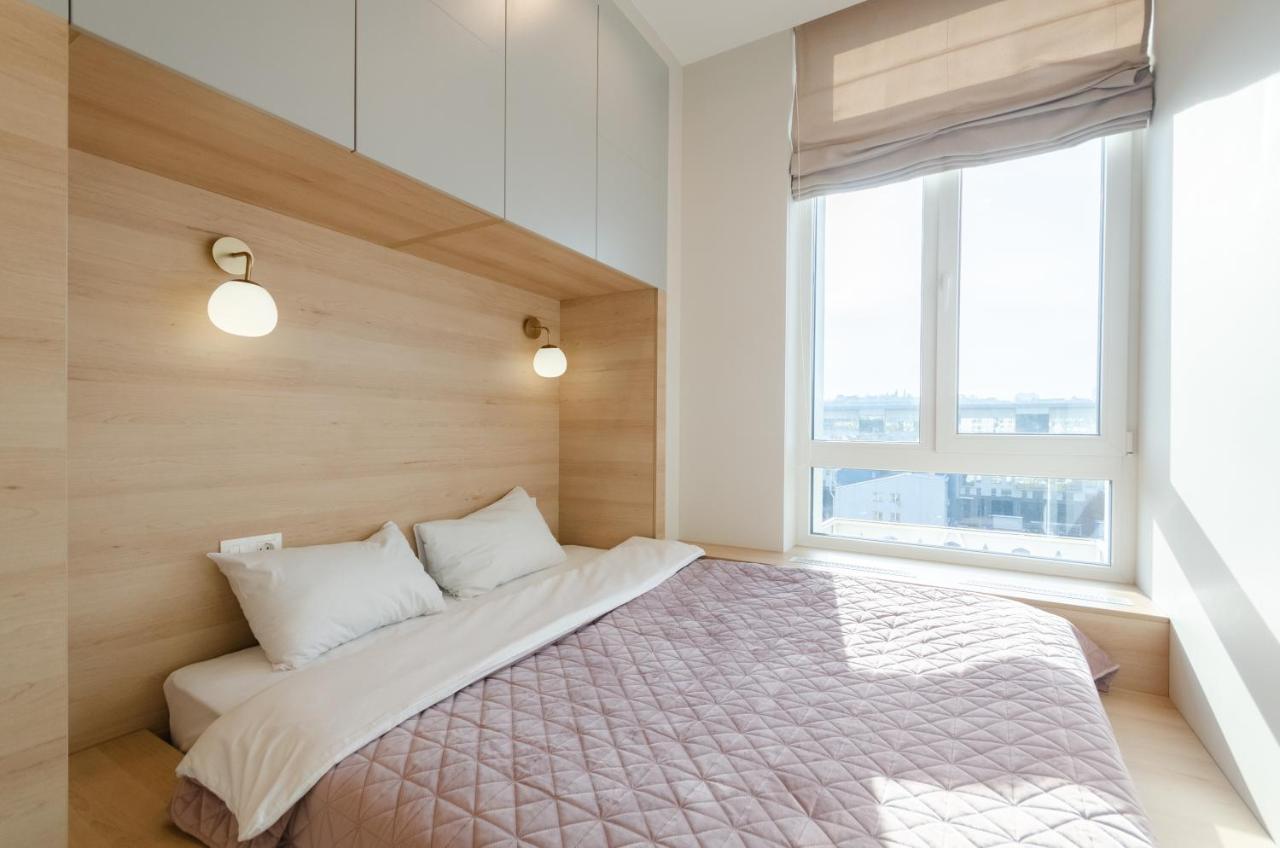 Petrovdom Ж38 In Luxury Apartments At 68 Zhylyanska Street,38 Perlyna Kyiv Exterior photo