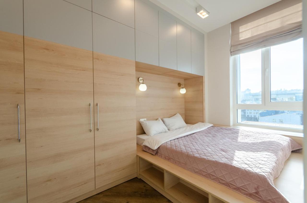 Petrovdom Ж38 In Luxury Apartments At 68 Zhylyanska Street,38 Perlyna Kyiv Exterior photo